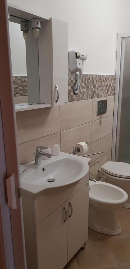 B&B Del Corso Vittorio Вібо-Валентія Екстер'єр фото